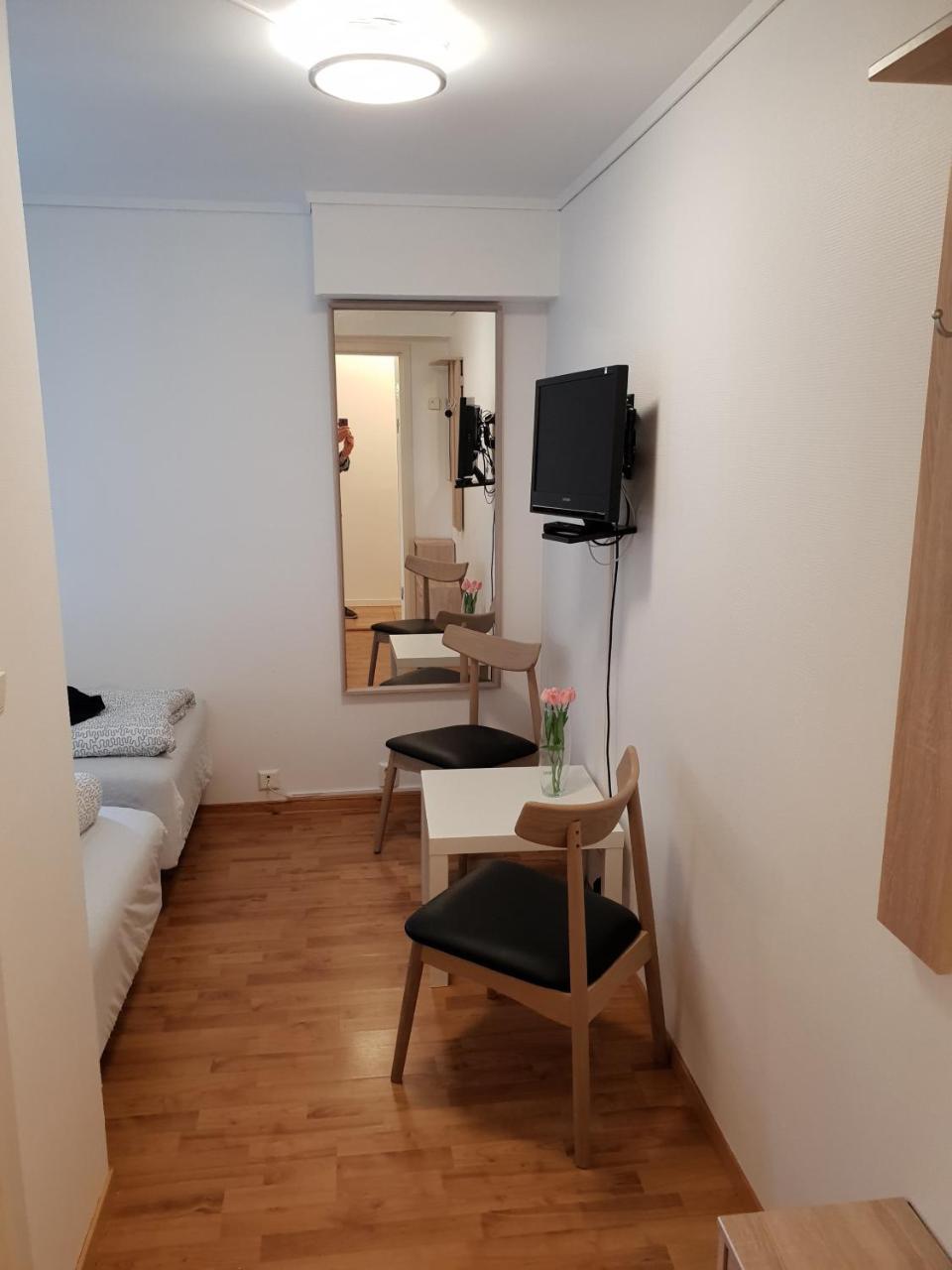 Hoems Motel Кристиансун Екстериор снимка